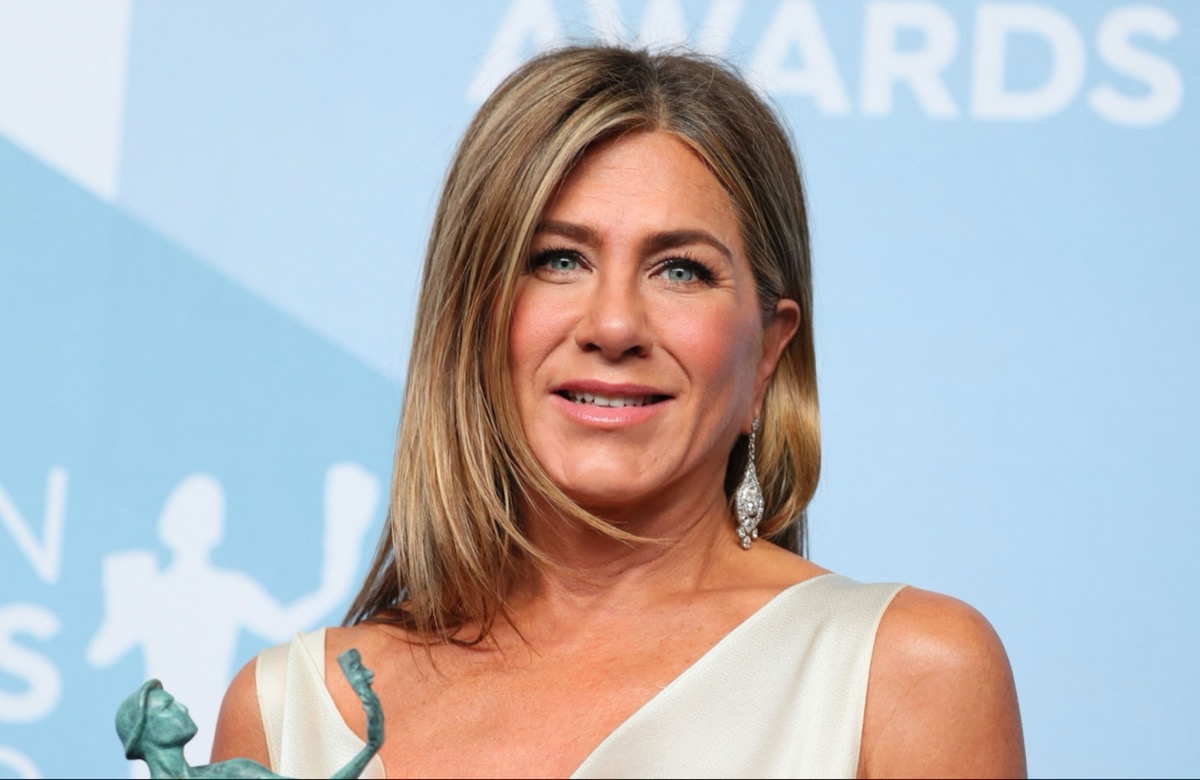 Does Jennifer Aniston Have Insomnia