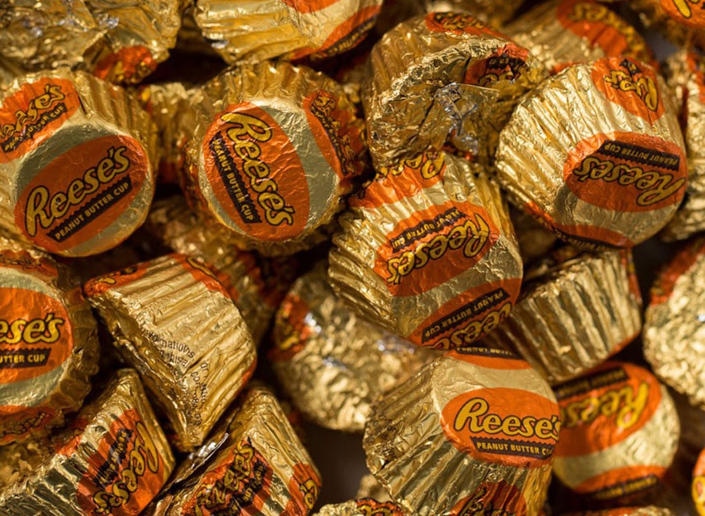 reese's peanut butter cup calories