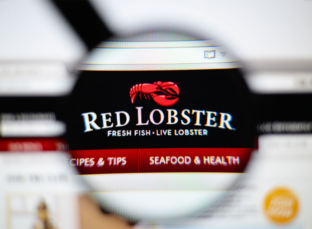 6 Controversial Red Lobster Secrets According To Employees — Eat This Not That