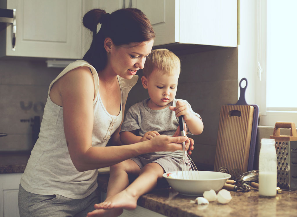 30 kitchen hacks for busy moms: Cooking Made Simple