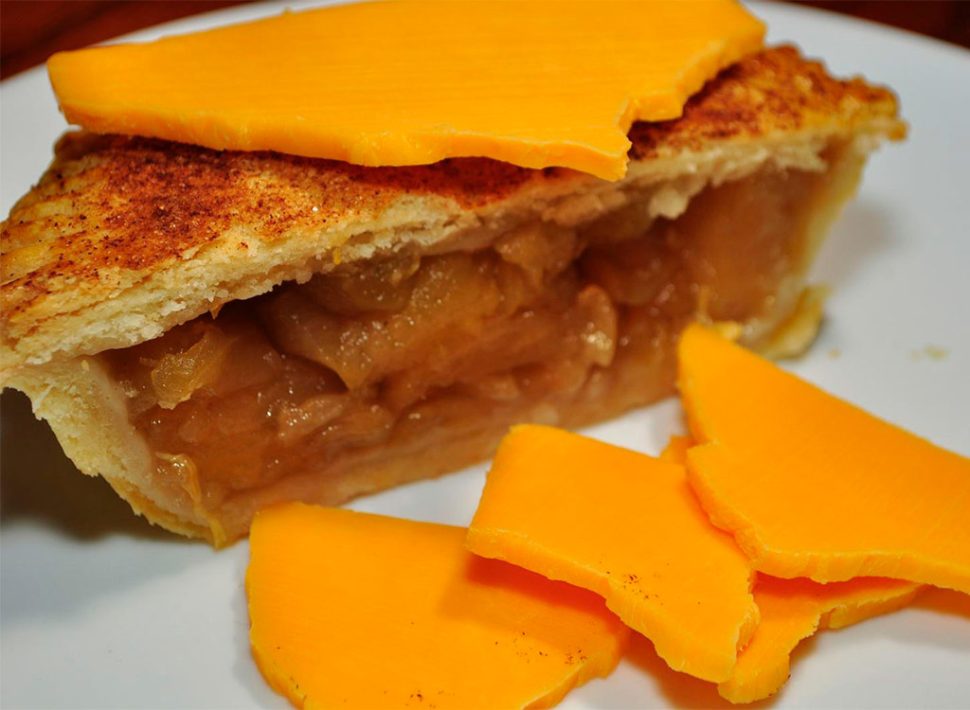 Why Apple Pie and Cheddar Cheese Are A Great Pair — Eat This Not That