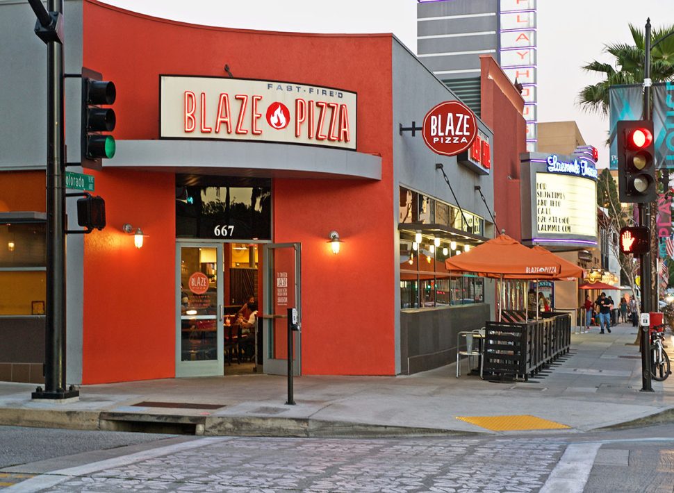 Blaze Pizza ?quality=82&strip=1&w=970