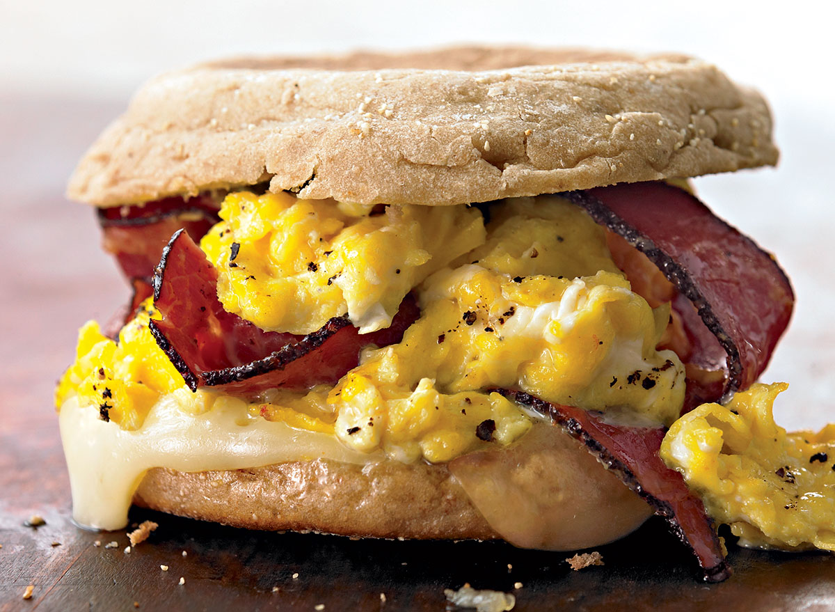 Scrambled Egg Sandwich: a savory breakfast recipe