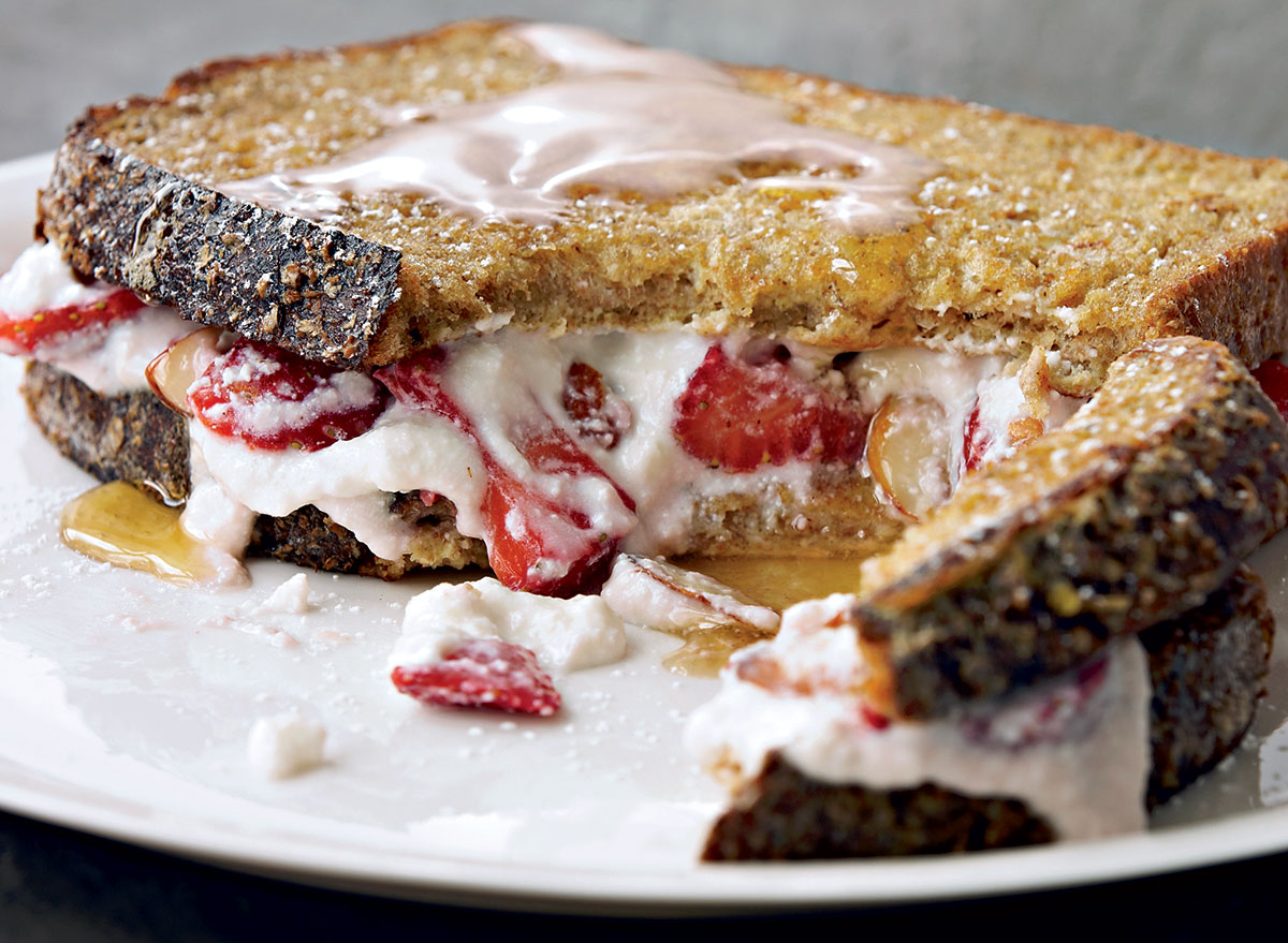 https://www.eatthis.com/wp-content/uploads/sites/4/2018/12/healthy-french-toast-with-strawberries.jpg
