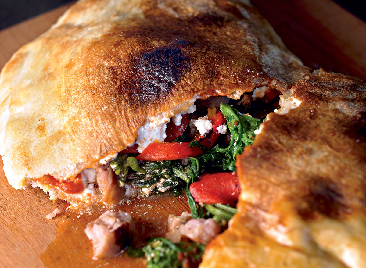 10 restaurant chains that serve the best calzones