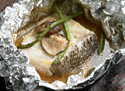 Paleo sea bass packet