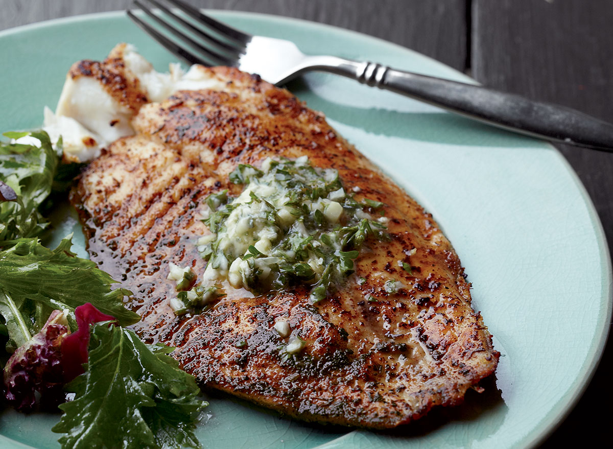 The Reason You Shouldn't Make Tilapia In A Cast Iron Skillet