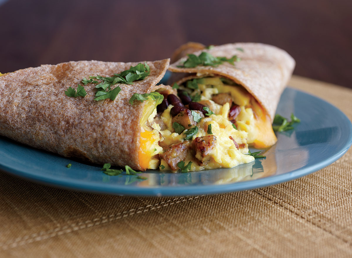https://www.eatthis.com/wp-content/uploads/sites/4/2019/01/healthy-breakfast-burritos.jpg