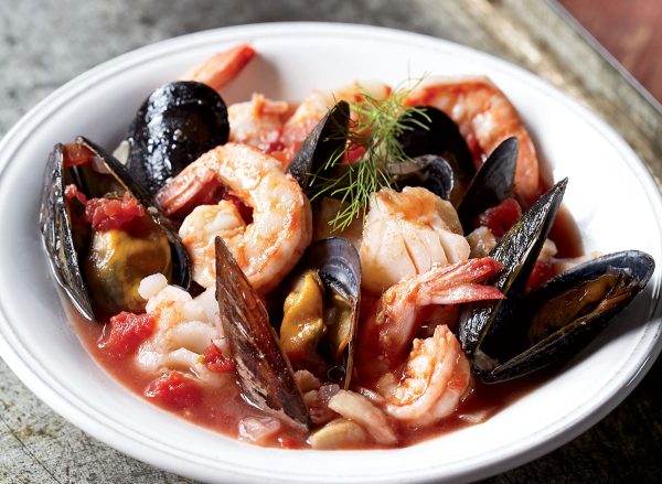 Classic and Quick Cioppino With Mussels Recipe — Eat This Not That