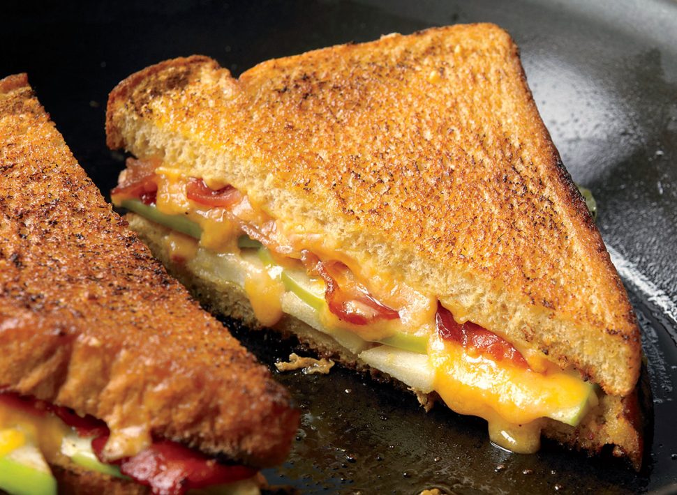 Grilled Cheese With Apples and Bacon Recipe — Eat This Not That