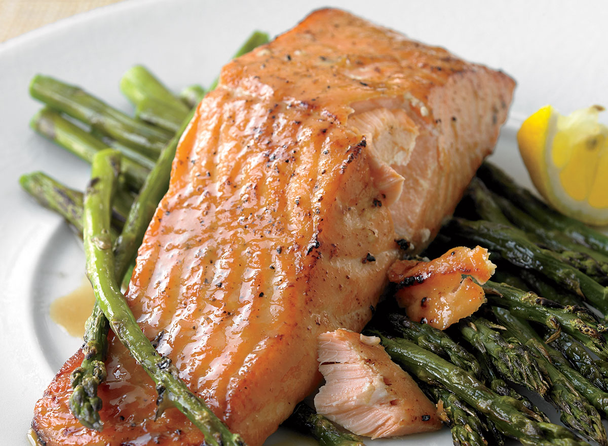 21-best-healthy-salmon-recipes-for-weight-loss-eat-this-not-that