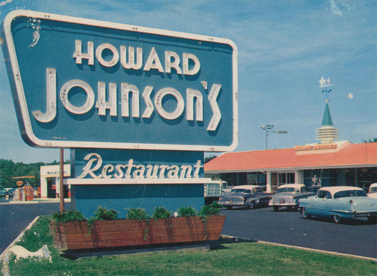 Howard's. Howard Johnson s. Howard Johnsons ресторан. Рестораны Hojos Howard Johnson. Howard Johnson logo.