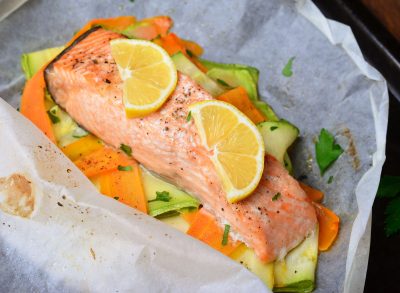 Salmon carrots zucchini parchment packet