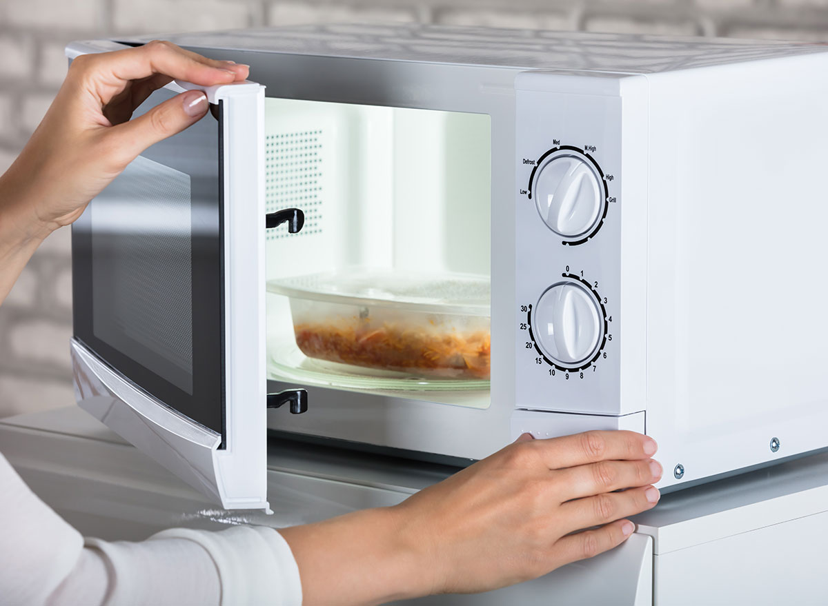 13 Microwave Mistakes You're Probably Making — Eat This Not That