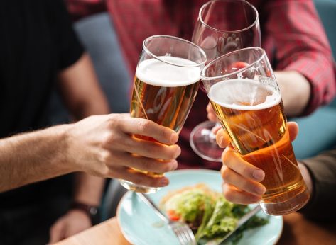 These Are the Warning Signs You're Drinking Too Much Beer