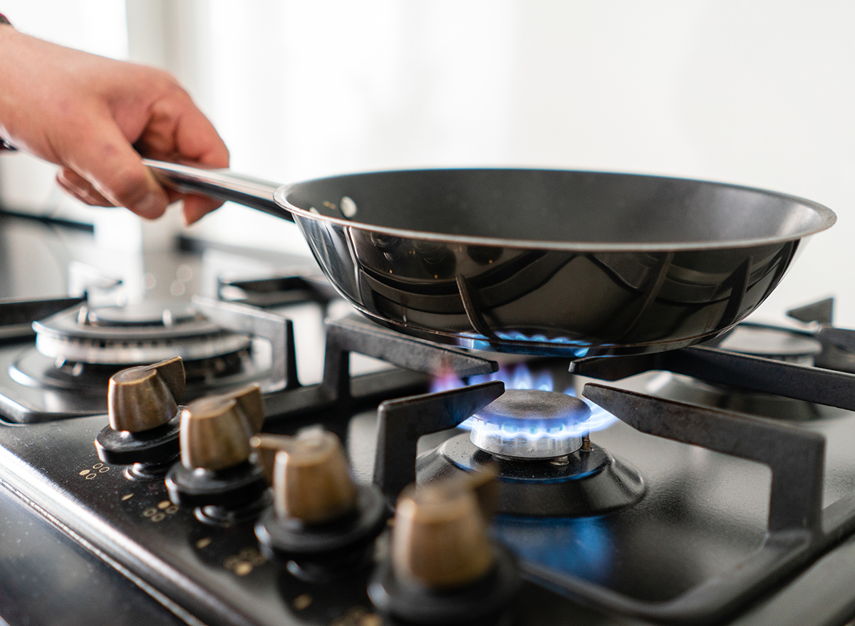 This Is How to Treat a Burn You Get While Cooking — Eat This Not That