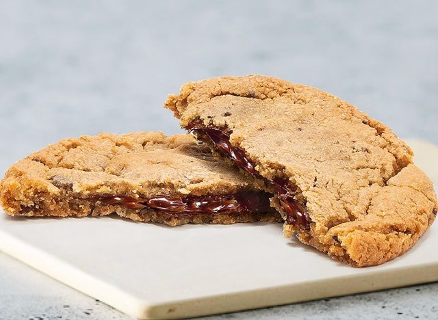 Red Robin Fudge-filled Chocolate Chip Cookie