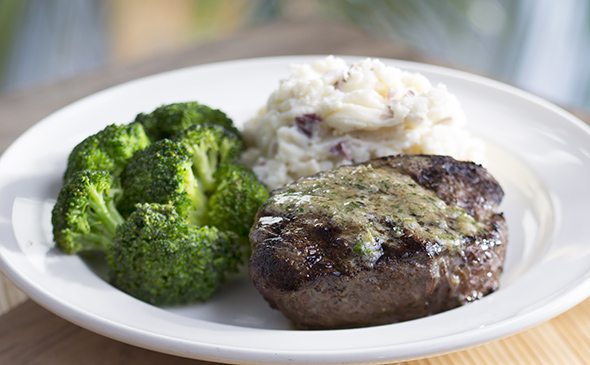 bahama breeze grilled top sirloin steak