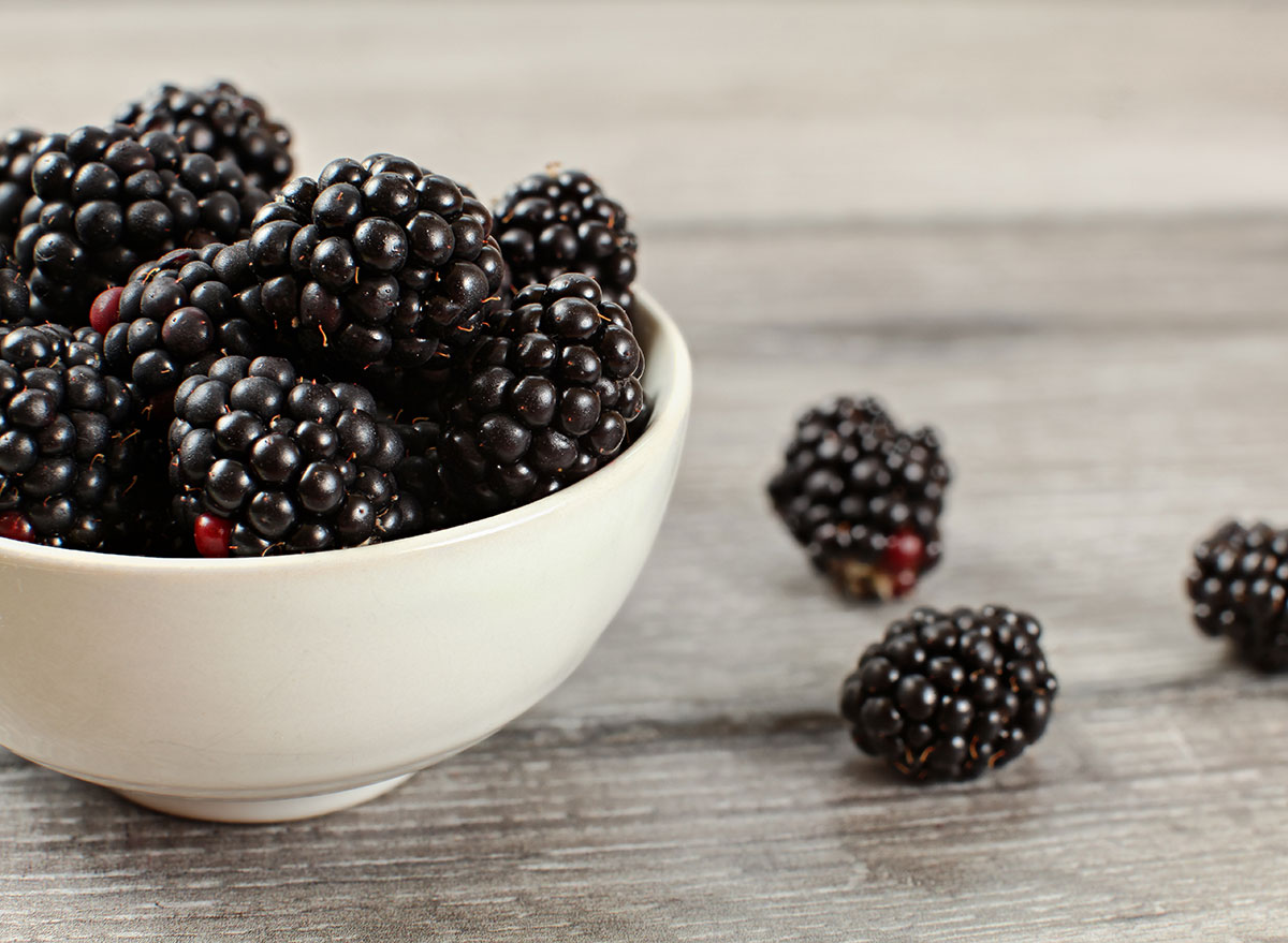 The Best Fruits to Help Lower Blood Sugar, Says Nutritionist — Eat This ...