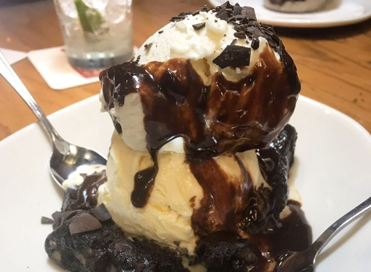 The Worst Restaurant Desserts On Valentine's Day — Eat This Not That