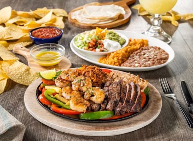 On the Border The Ultimate Fajita 