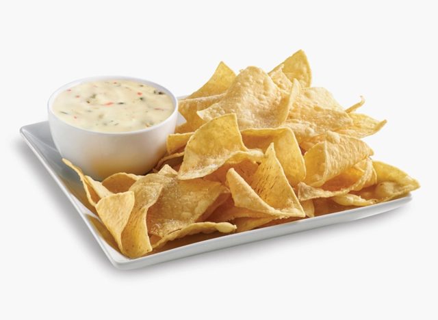 El Pollo Loco Chips & Queso Blanco 