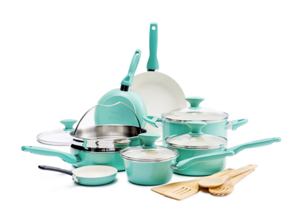Roundup of cutest Colorful Cookware - Fashionable Hostess