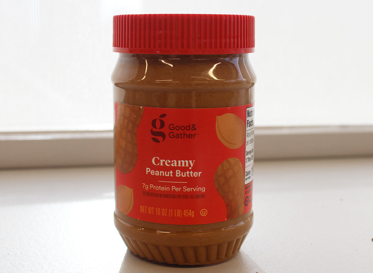 https://www.eatthis.com/wp-content/uploads/sites/4/2020/02/good-and-gather-creamy-peanut-butter.jpg