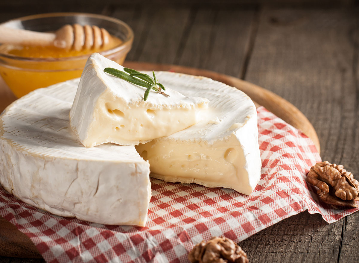 This Is What Happens If You Eat Too Much Cheese — Eat This Not That