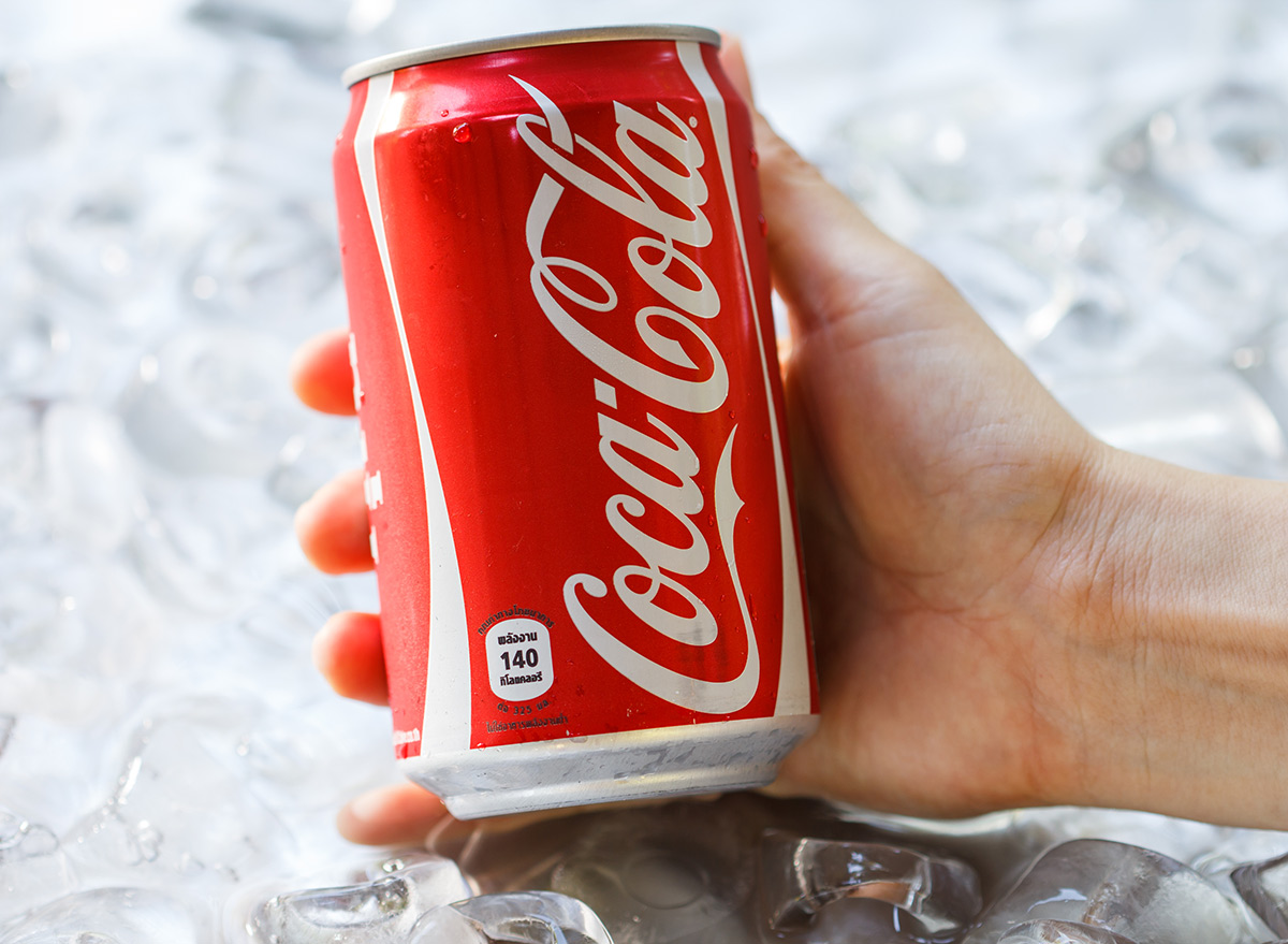 Shocking Video Shows Mold Growing In Glass of Coke  Eat This Not That