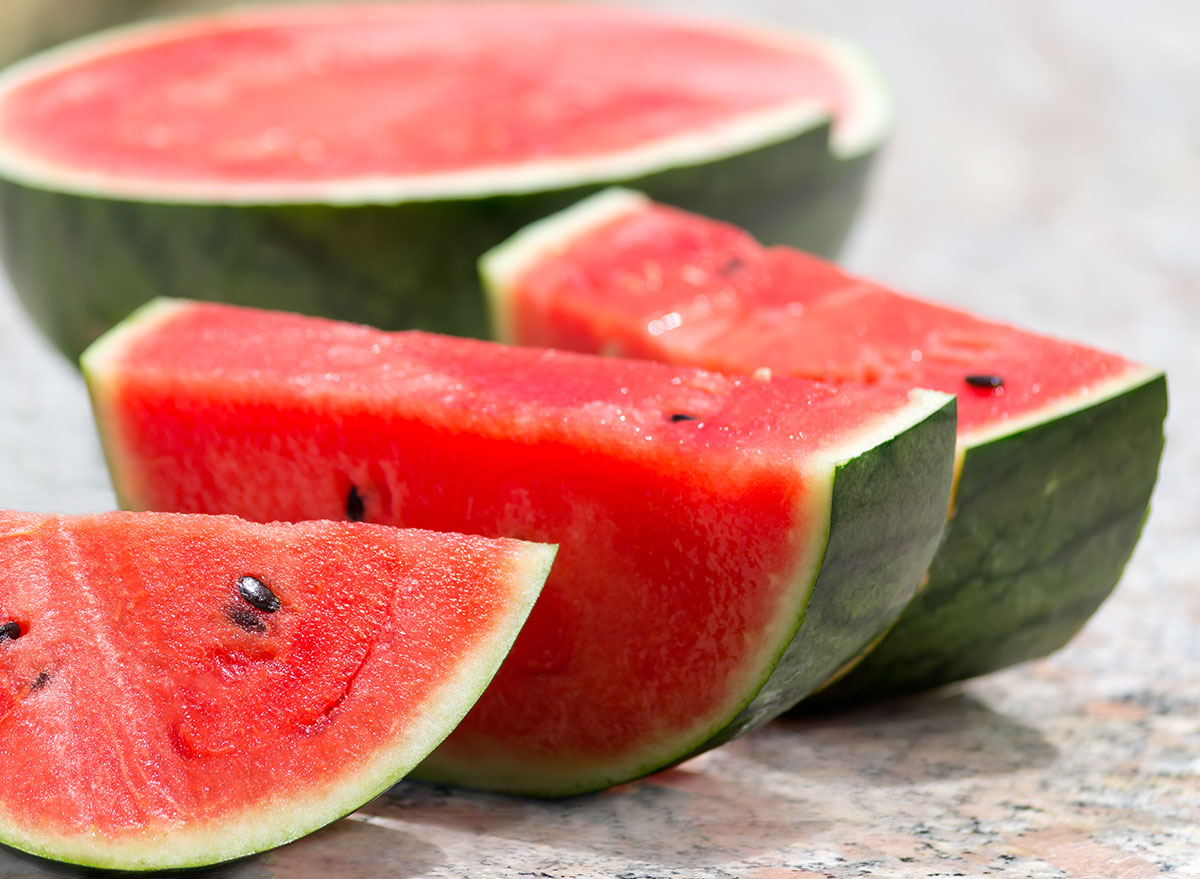 Is Watermelon Good for You? 15 ScienceBacked Side Effects