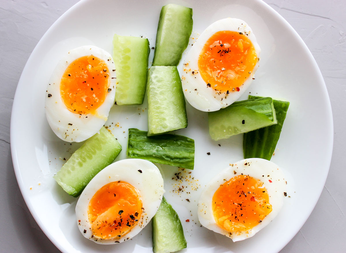 14 Healthy Filling Snacks That Will Quickly Satisfy Your Hunger