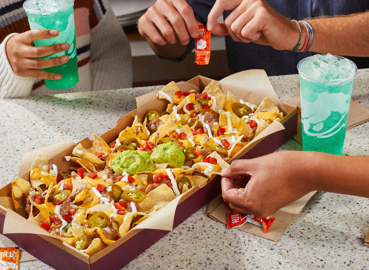 The Healthiest Foods on Taco Bell's New Menu, According to a Dietitian ...