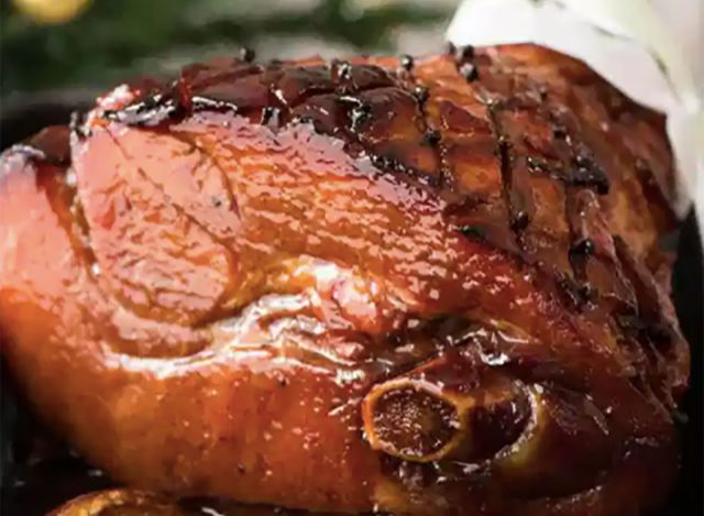 maple glazed ham closeup