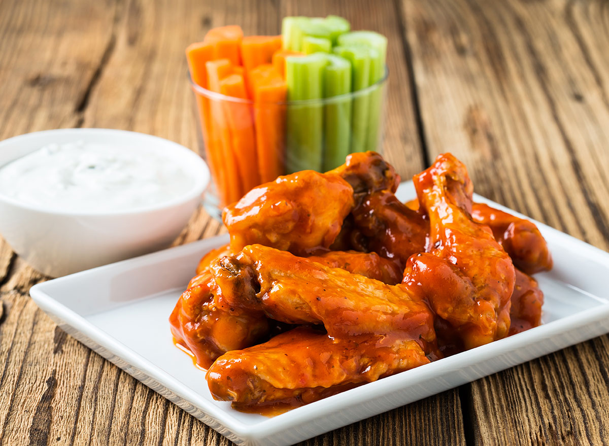 The Best-Tasting Restaurant Chicken Wings — This Not That