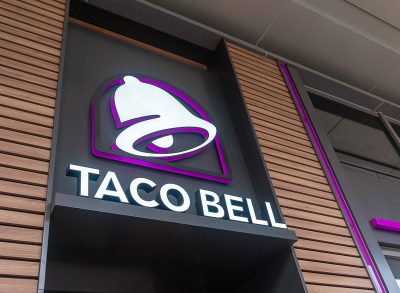 taco bell storefront