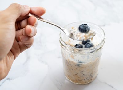 overnight oats blueberries