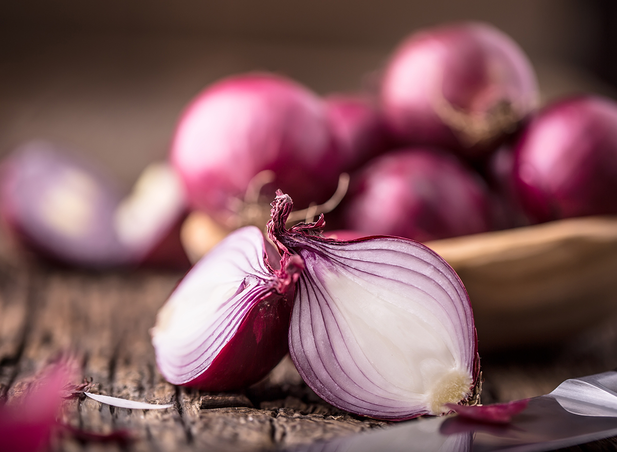 What Happens To Your Body When You Eat Red Onion Eat This Not That