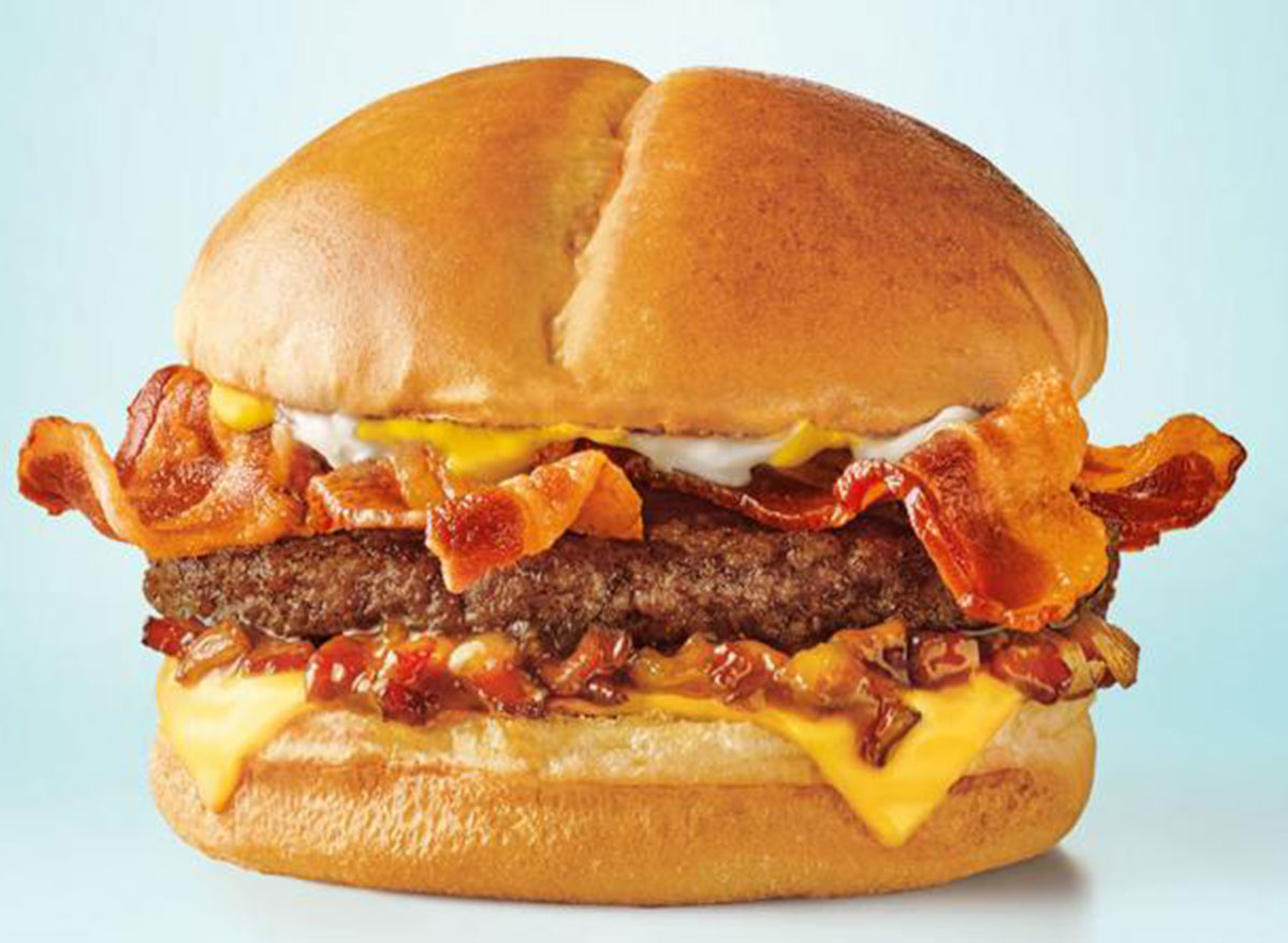 the-4-worst-new-burgers-on-fast-food-menus-according-to-rds