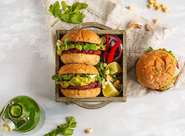 8-fast-food-chains-that-serve-the-best-veggie-burgers