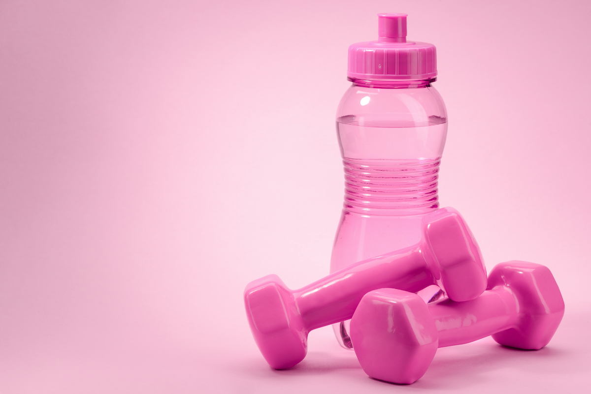 Drinks That Are This Color Make Exercise Easier, Says New Study