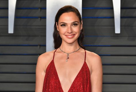 Gal Gadot Says This Diet Keeps Her In Great Shape