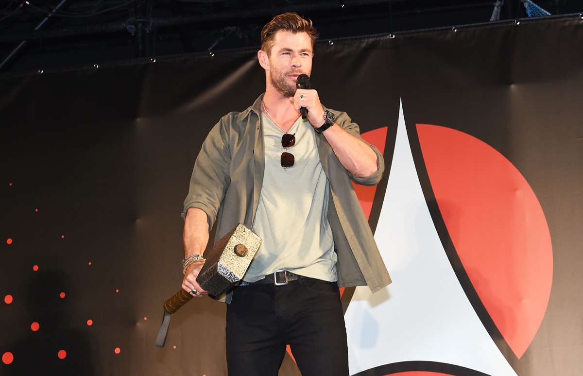 This Is Chris Hemsworth's Exact Meal and Exercise Plan To Get Into ...