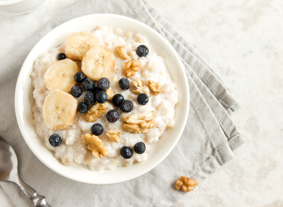 The #1 Best Oatmeal to Eat, According to a Dietitian — Eat This Not That