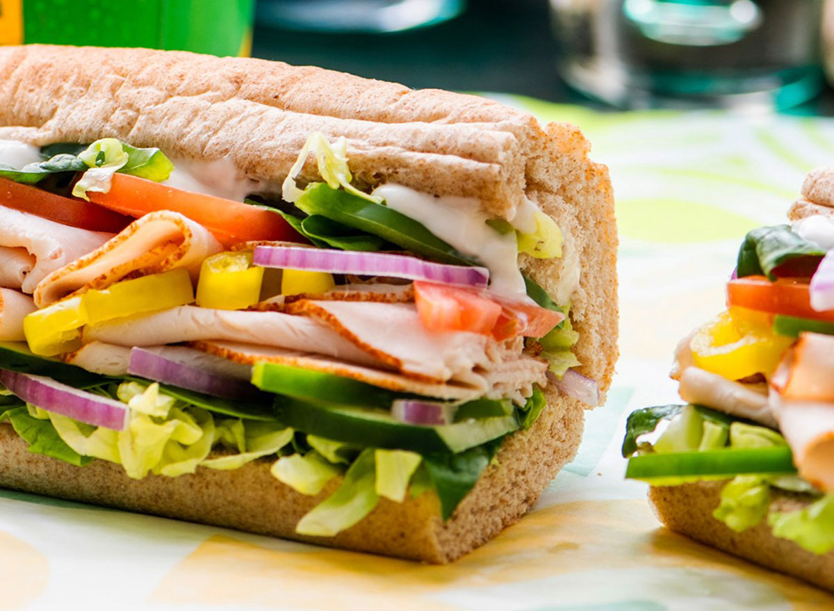 https://www.eatthis.com/wp-content/uploads/sites/4/2021/07/subway-sandwiches-1.jpg?quality=82&strip=1