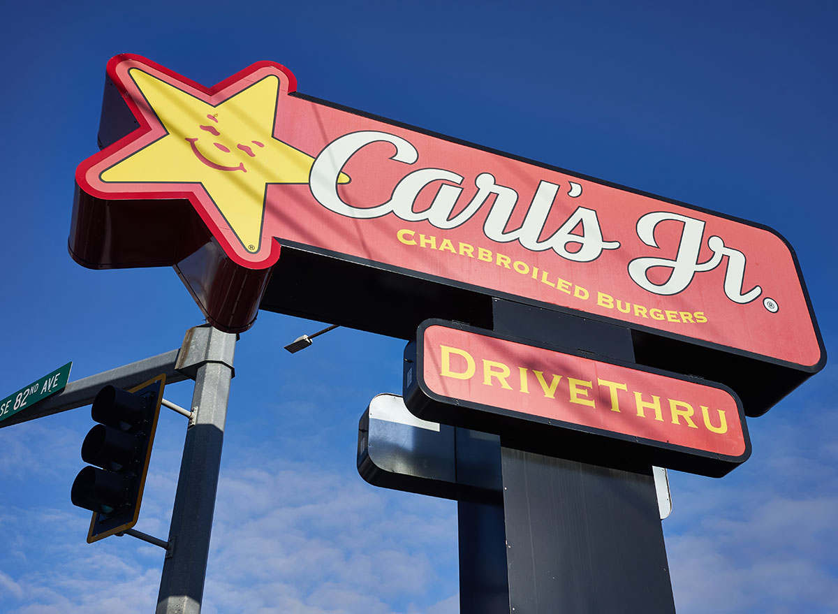 These 5 Major Chains Have the Fastest Drive-Thrus In America, Data