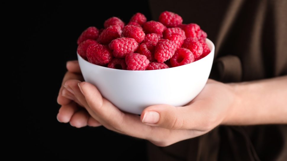 Secret Side Effects Of Eating Raspberries Says Science Eat This Not That