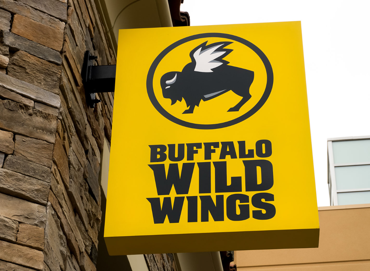 forår Mild Forstærker 10 Secrets Buffalo Wild Wings Doesn't Want You to Know — Eat This Not That