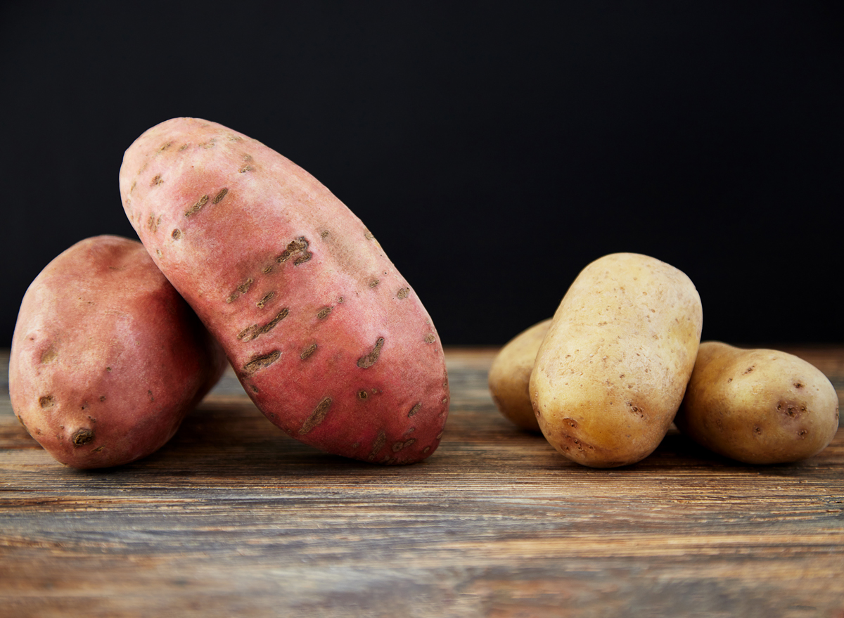 The Verdict On Whether White or Sweet Potatoes Are Healthier — Eat This ...