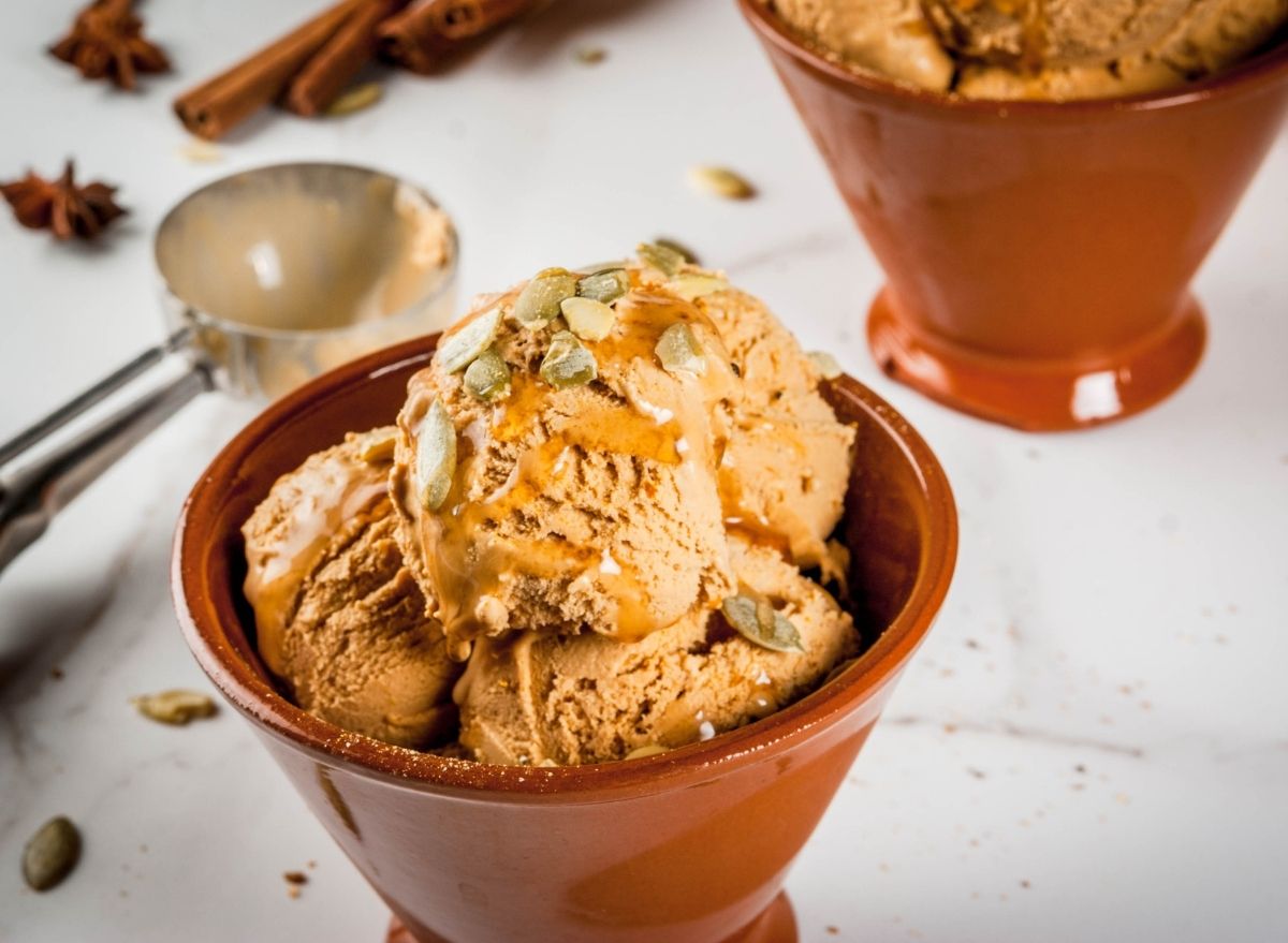 https://www.eatthis.com/wp-content/uploads/sites/4/2021/11/pumpkin-ice-cream.jpg?quality=82&strip=all